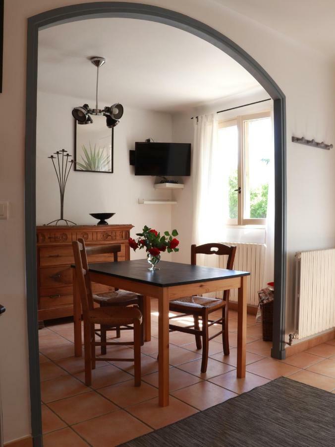 Bed and Breakfast Lo Rastelié à Suze-la-Rousse Extérieur photo